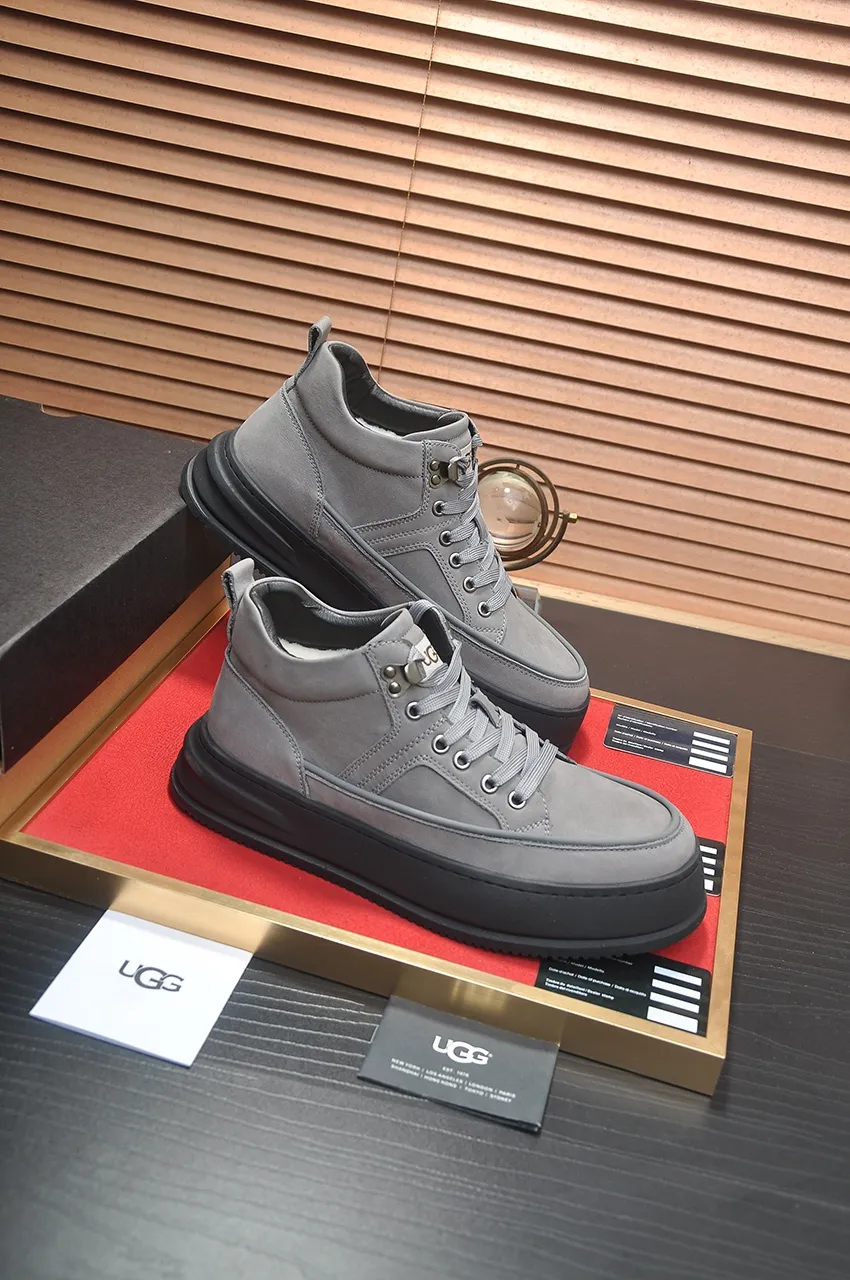 Men's shoes 💰640💶 [UGG] (full wool lining) top-end high-quality fur-in-one warm snow boots from Australia's warm luxury brand men's shoes, UGG-5877 official website synchronized, made of imported cowhide, carefully sewn...Imported rubber foam outsole (comfortable, soft, wear-resistant) The quality is really great...Exquisite workmanship, you can't put it down at first sight, available in sizes 39-44